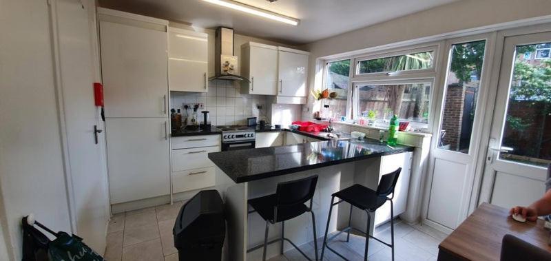 Cade Castle - Tulse Hill Apartment London Ngoại thất bức ảnh