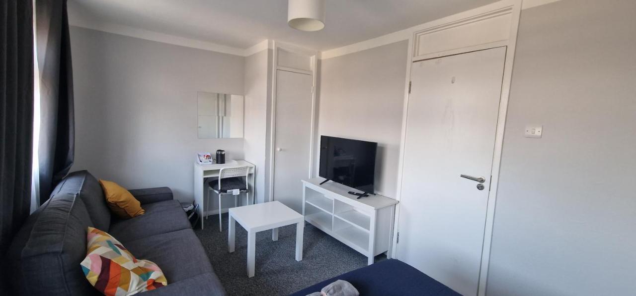 Cade Castle - Tulse Hill Apartment London Ngoại thất bức ảnh